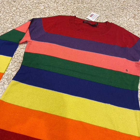 Killer New York and Company Rainbow stripped sweater NEW - Picture 3 of 8